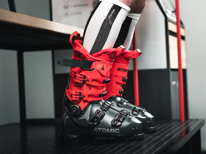 Boot-fitting equipment at Captain’s Cabin, from the shop’s official website