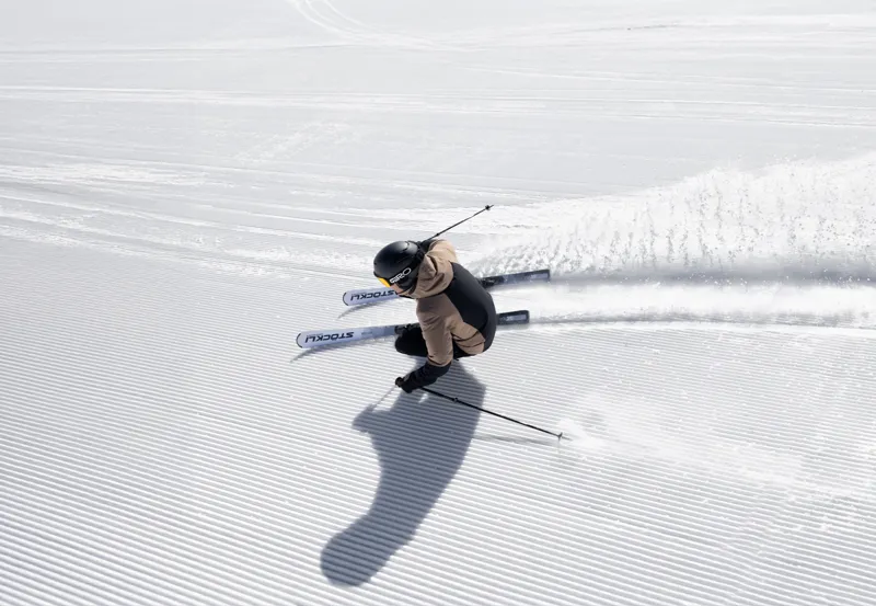 Stöckli skiing image from the official Captain’s Cabin website